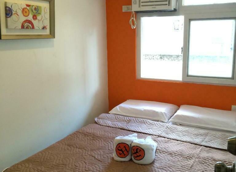 اتاق استاندارد, Stone House Hotel Pasay