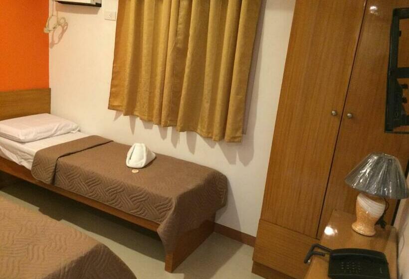 اتاق استاندارد, Stone House Hotel Pasay