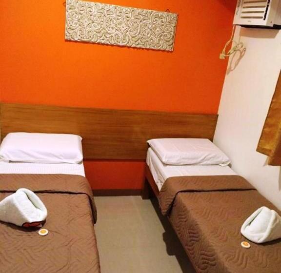 Номер Economy, Stone House Hotel Pasay