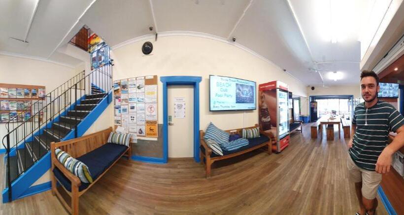 اتاق لوکس خانوادگی, Bondi Beach Backpackers