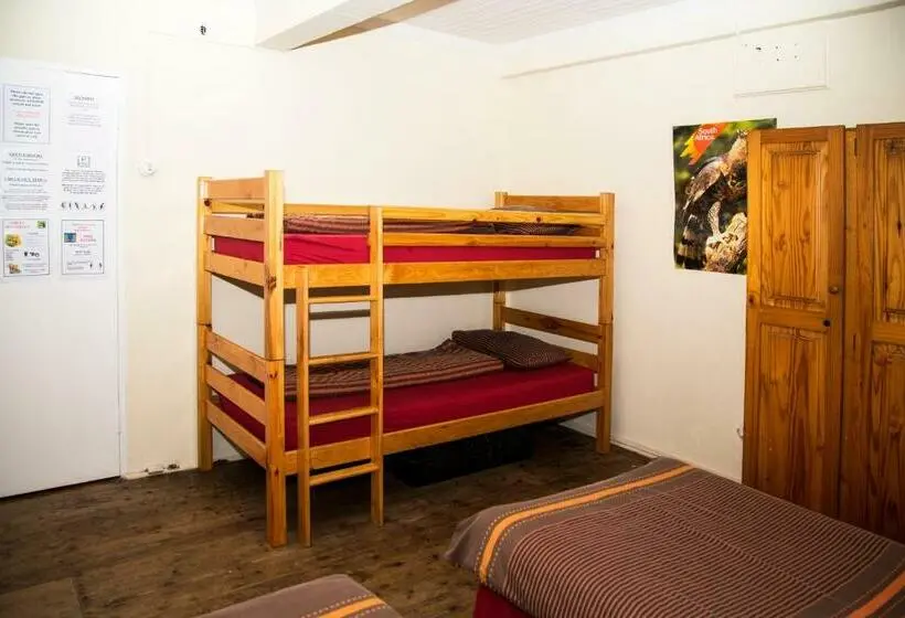 اتاق استاندارد سه تخته با سرویس بهداشتی مشترک, Jikeleza Lodge