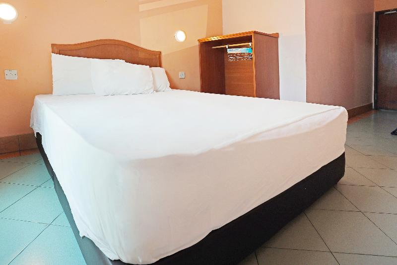 اتاق استاندارد, Living House