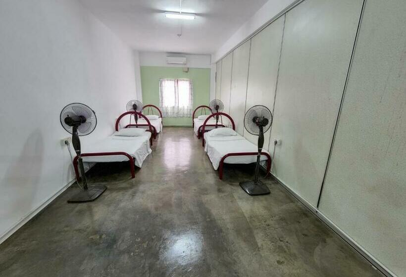 تختخواب در اتاق مشترک, Vintage Inn