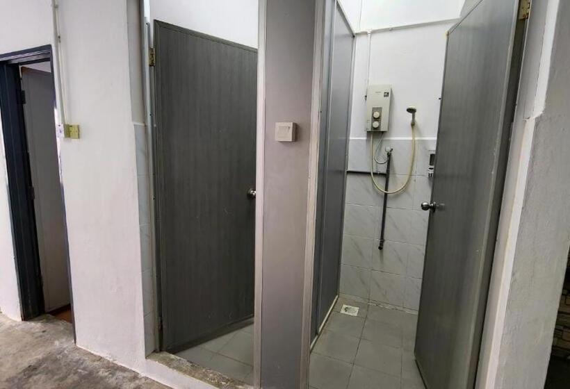 اتاق استاندارد یک تخته با سرویس بهداشتی مشترک, Vintage Inn