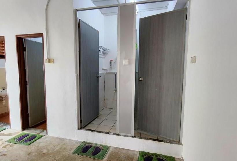 اتاق استاندارد یک تخته با سرویس بهداشتی مشترک, Vintage Inn