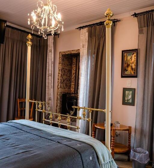 חדר דלוקס עם מרפסת, Art Gallery Guest House