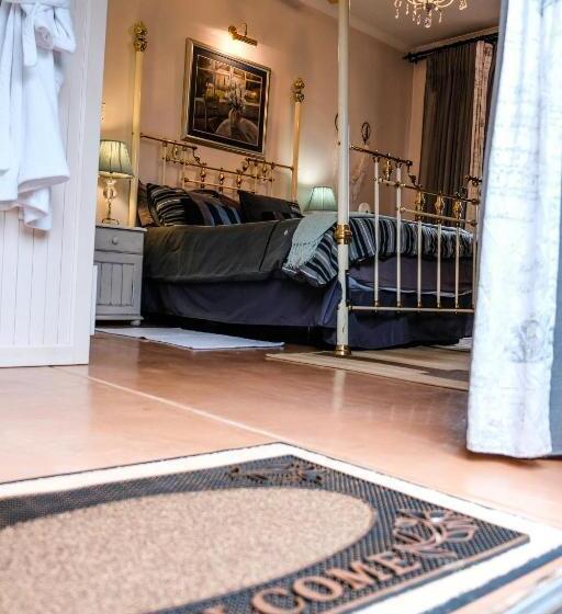 חדר דלוקס עם מרפסת, Art Gallery Guest House