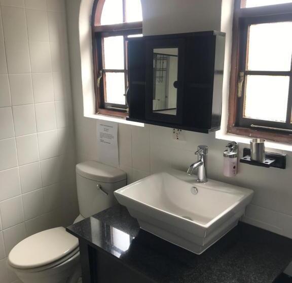 Номер Deluxe Вид на Море с Балконом, Fairway Guest Lodge