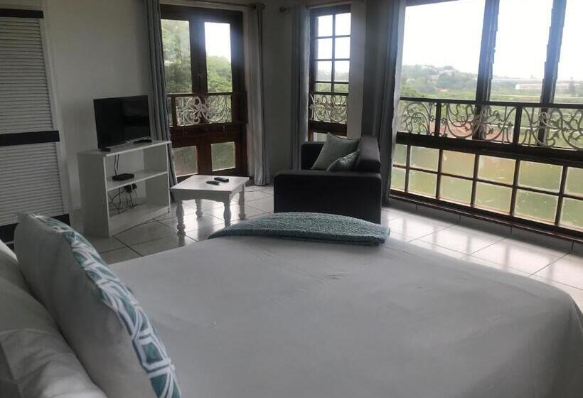 Апартаменты 1 Спальня Вид на Море, Fairway Guest Lodge