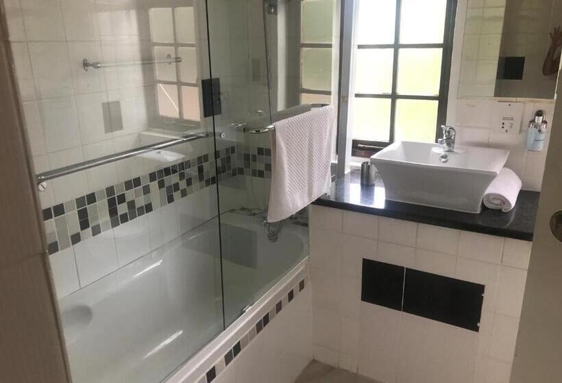 Апартаменты 1 Спальня Вид на Море, Fairway Guest Lodge
