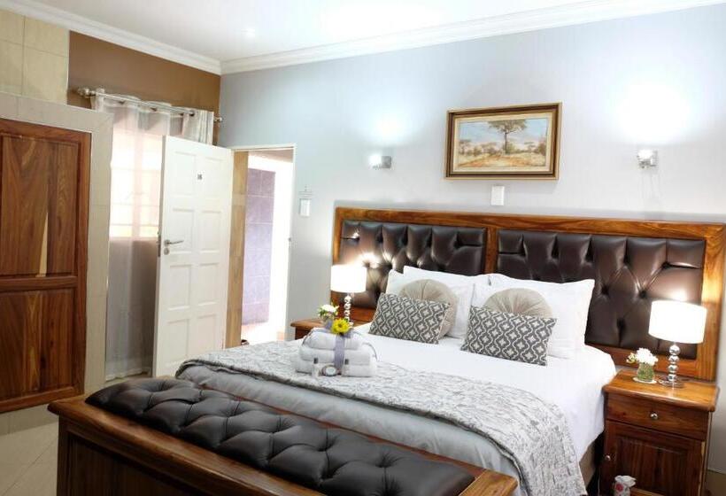 סוויטה משפחתית, Firwood Lodge