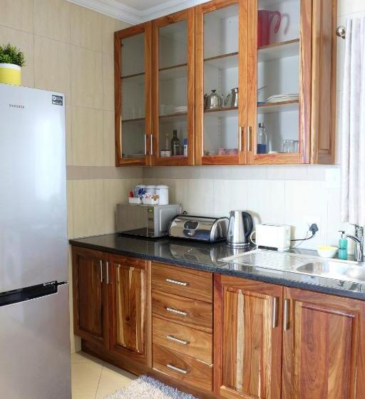 סוויטה אקזקיוטיב, Firwood Lodge