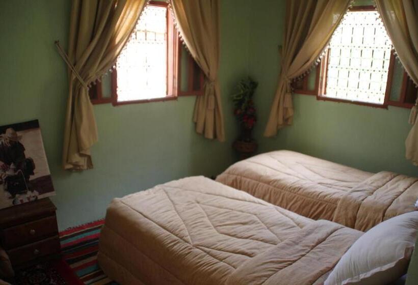 غرفة قياسية ثلاثية, Gîte Atlas Mazik