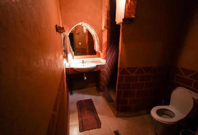 غرفة قياسية رباعية, Gîte Atlas Mazik