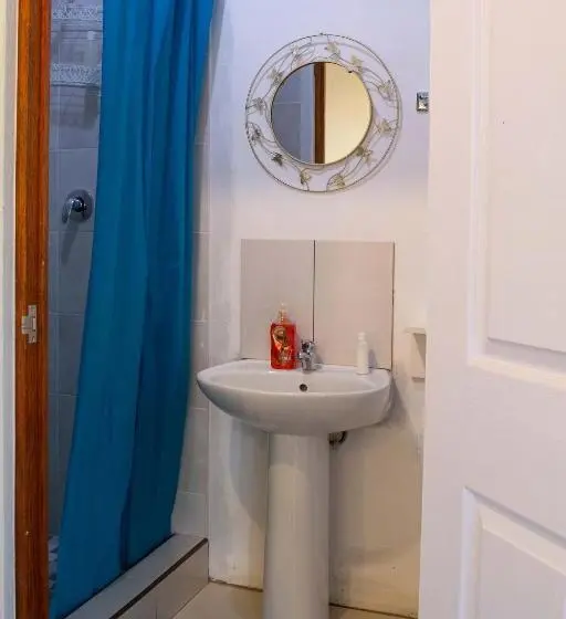 Economy-huone, Hartley Manor Guest House