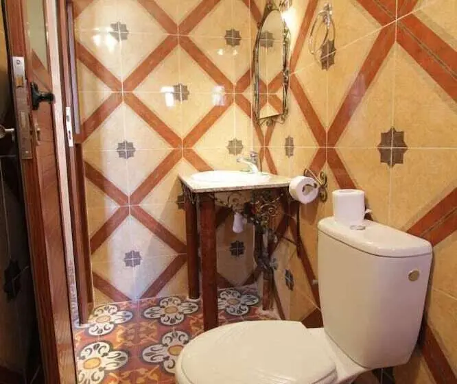 スタンダード４人部屋, Kasbah Taborihte