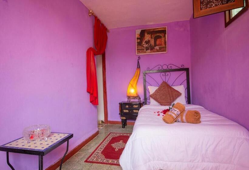 标准单人间, Maison Adam