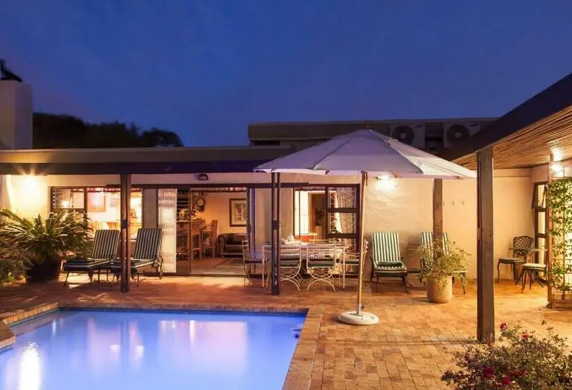 オーシャンビュースーペリアールーム, Majorca House