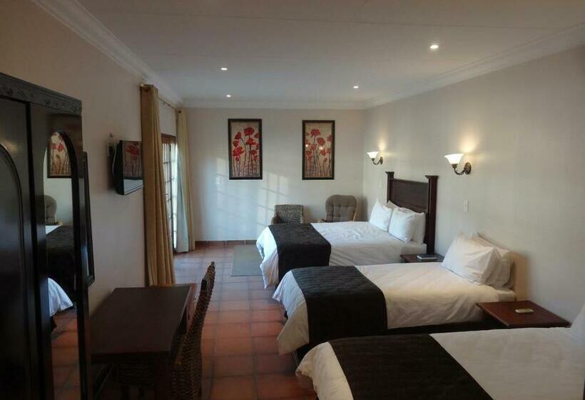 חדר משפחתי דלוקס, Shonalanga Lodge