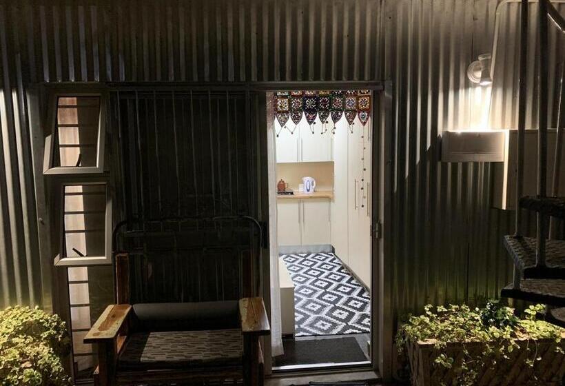 غرفة ديلوكس فردية, Skinkikofi Guest House