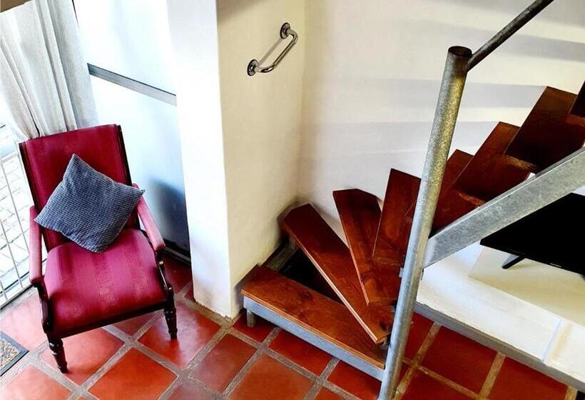 جناح عائلي, Skinkikofi Guest House