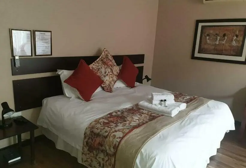 デラックストリプルルーム, Tsessebe Guesthouse