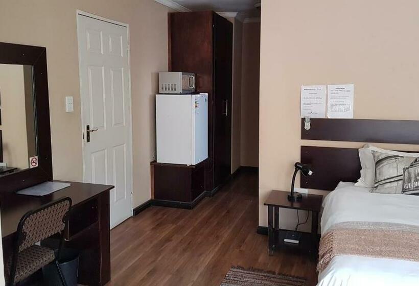 デラックストリプルルーム, Tsessebe Guesthouse