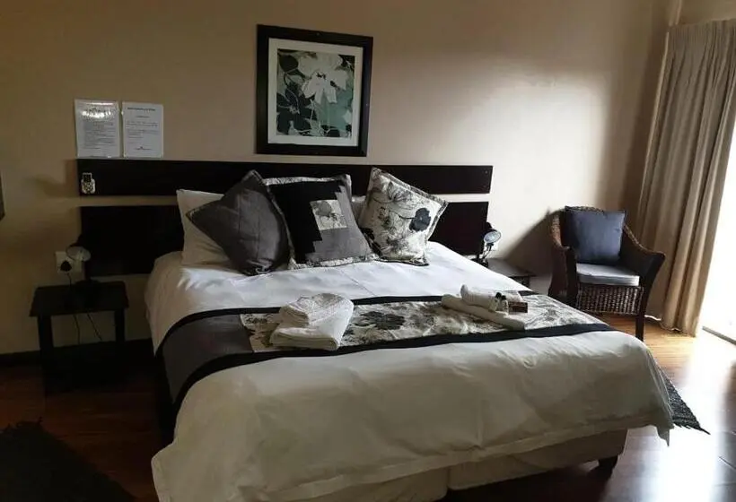キングサイズベッドのデラックスルーム, Tsessebe Guesthouse