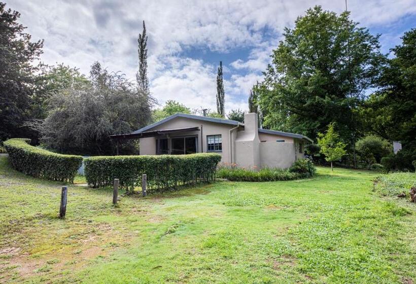 Семейный Номер, Waterford Manor