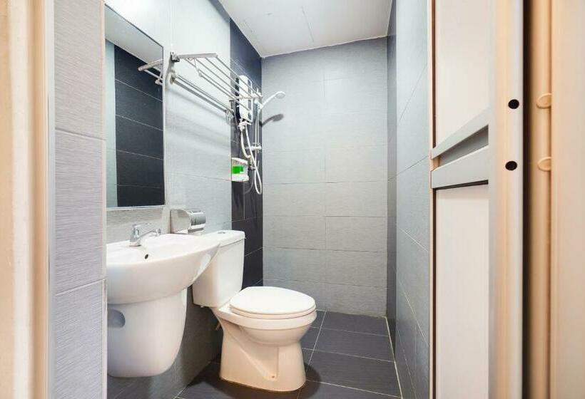 스탠다드 룸 킹사이즈 침대, Gm Holiday  Permai Jaya