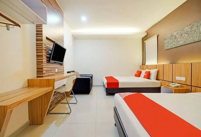 سوییت خانوادگی, Gm Holiday  Permai Jaya