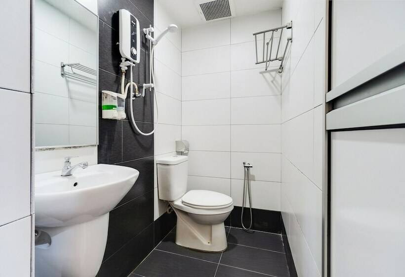 수피리어 스위트, Gm Holiday  Permai Jaya