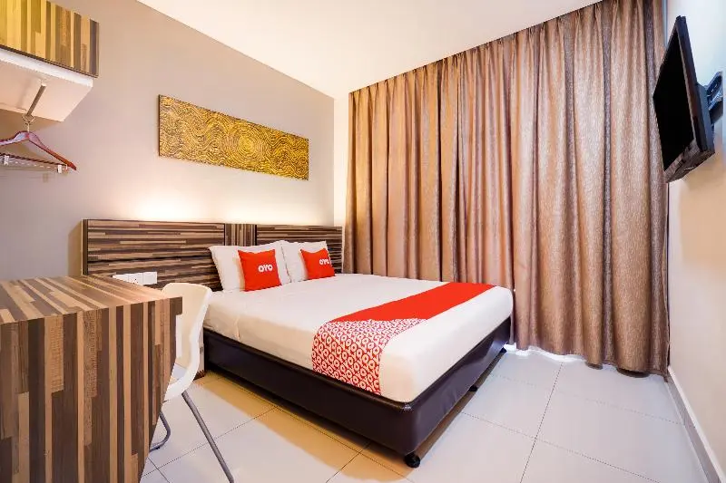اتاق لوکس با تخت بزرگ, Gm Holiday  Permai Jaya