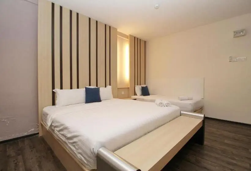 Premium Kolmen Hengen Huone, Grand Kapar Hotel Klang Sentral