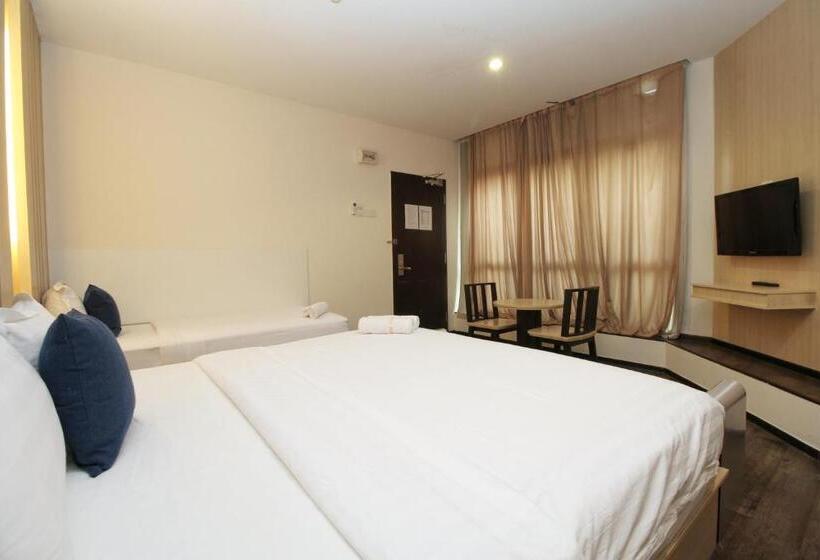 Трехместный Номер Премиум, Grand Kapar Hotel Klang Sentral