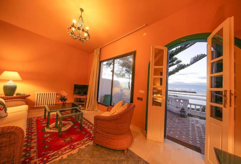 جناح جونيور, L'hippocampe