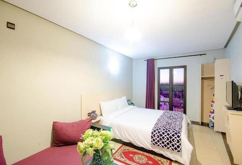 חדר סופריור, Inou