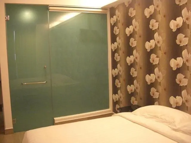 Quarto Triplo Standart, Marvelot