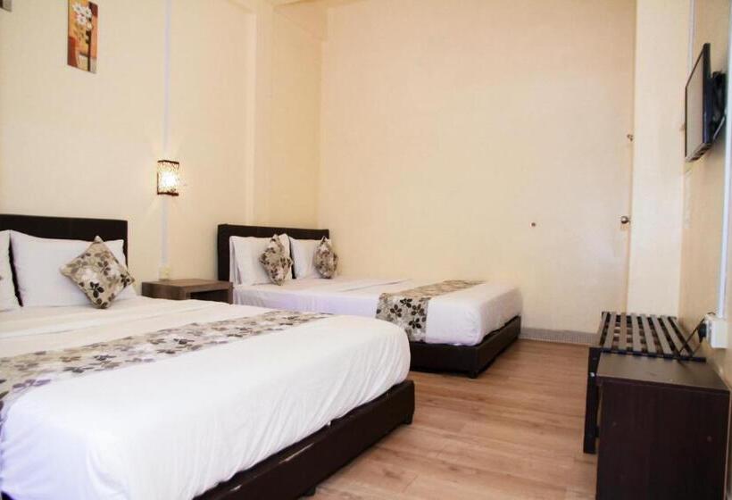 غرفة عائلية, Myra Hotel Mersing