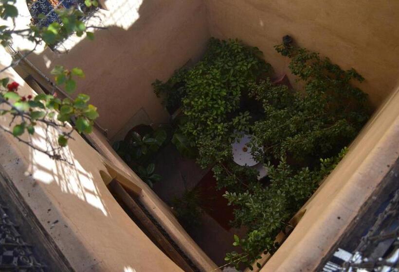 اتاق استاندارد چهار تخته, Riad Hôtel Belleville Marrakech