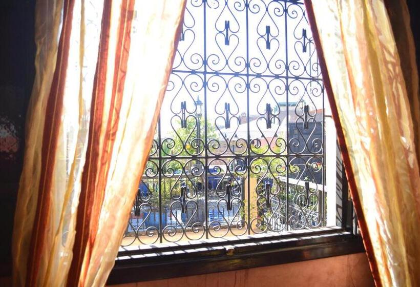 Quarto Quádruplo Standard, Riad Hôtel Belleville Marrakech