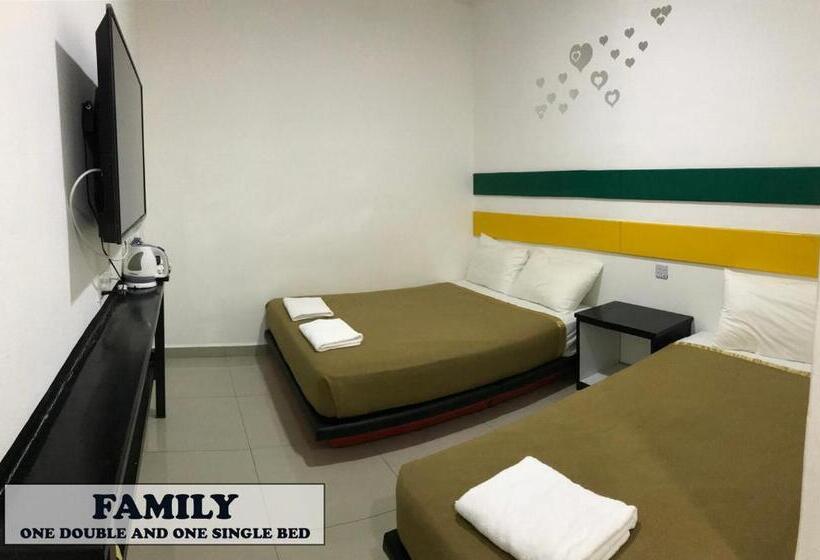 Habitació Triple Estàndard, Jerantut Hill