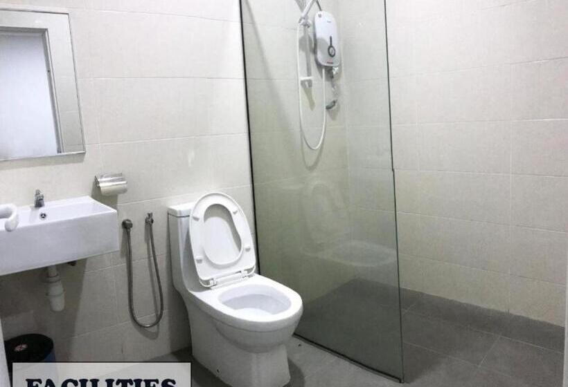 Habitació Triple Estàndard, Jerantut Hill