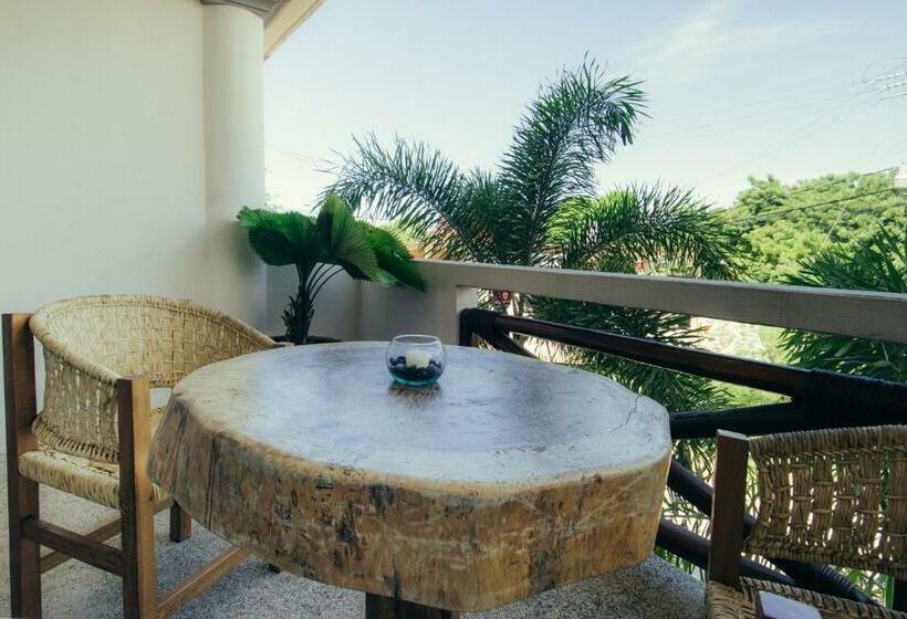 コンフォートルーム, Casa Losodeli & Coworking Adults Only