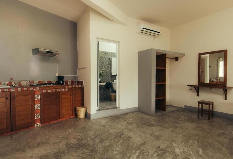 スタンダードスタジオ, Casa Losodeli & Coworking Adults Only