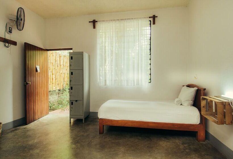 ルームシェアのワンベッド, Casa Losodeli & Coworking Adults Only