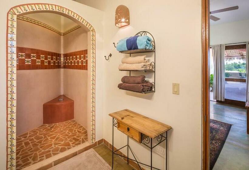 غرفة سوبيريور سرير كينج, Serendipity