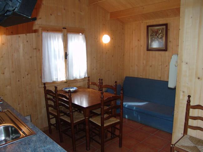 Бунгало Стандарт, Camping Ribera Del Ara