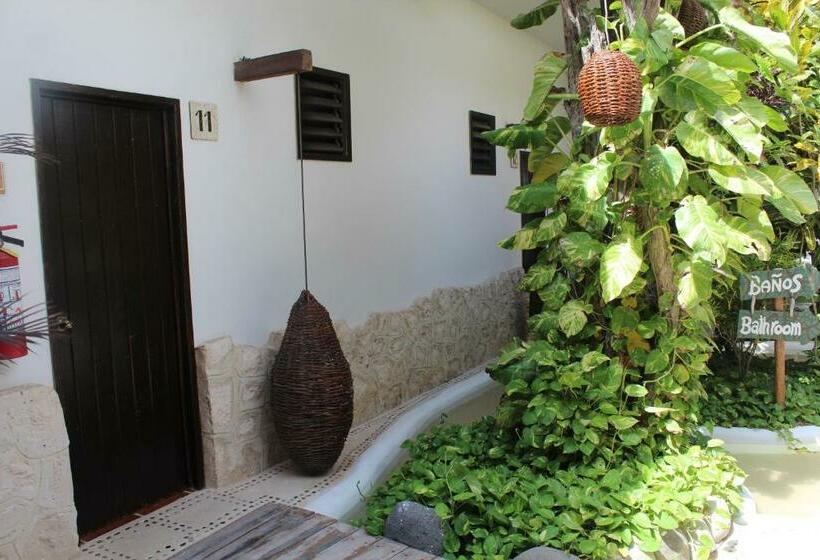 חדר סופריור, 40 Cañones