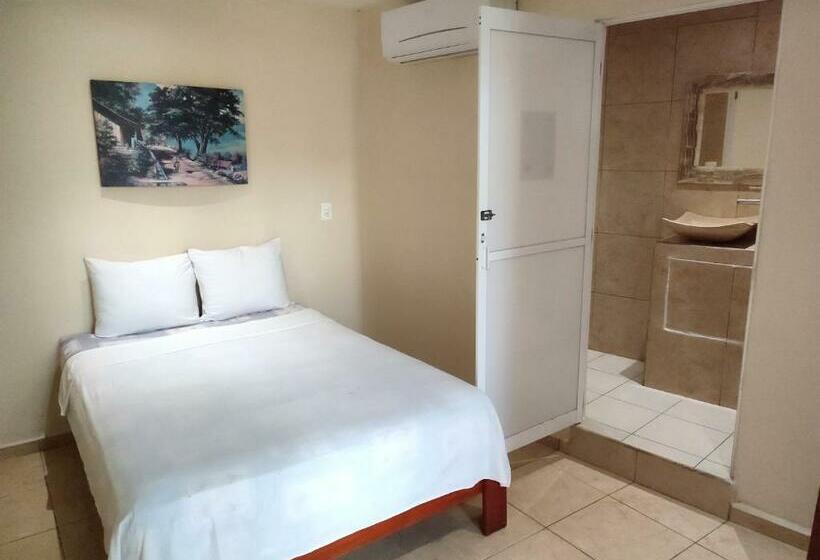 חדר סטנדרט, Ashly